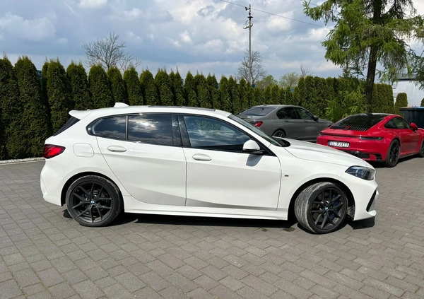 BMW Seria 1 cena 132000 przebieg: 42000, rok produkcji 2021 z Tuszyn małe 172
